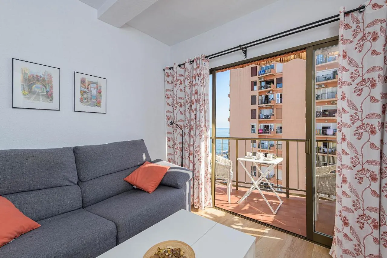 Wintowinrentals Excelente Ubicacion Y Vista Al Mar Fuengirola Daire
